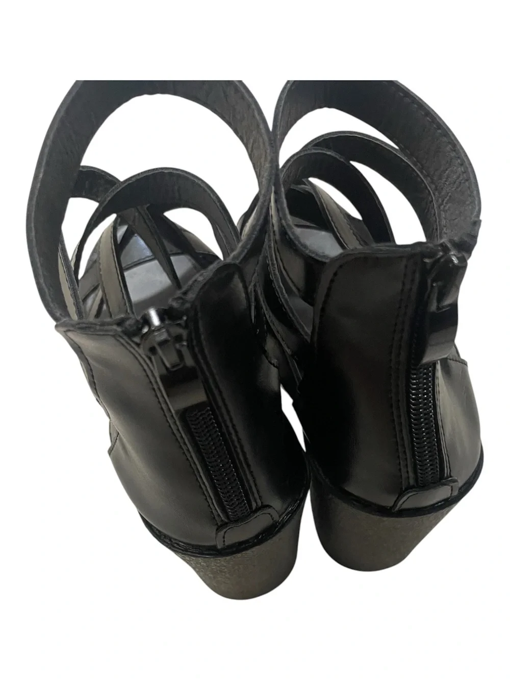 Trendy Black Strappy Platform Block Heel Sandals
